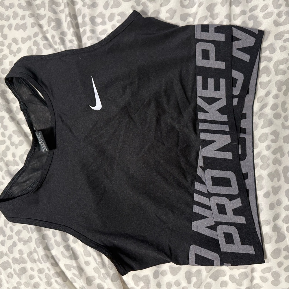 Nike Black Fitted Crop Tank Top